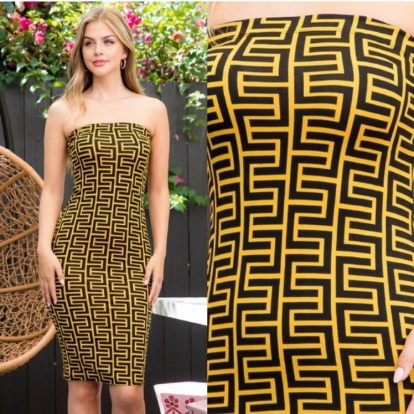 70125  Strapless Bodycon Dress - Picture 3 of 3